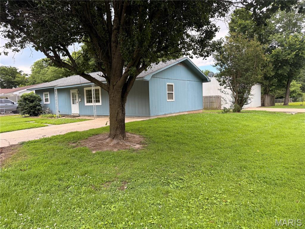 309 Park Street Property Photo 3