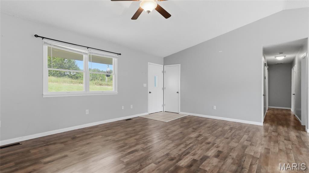 16650 Walnut Drive Property Photo 5