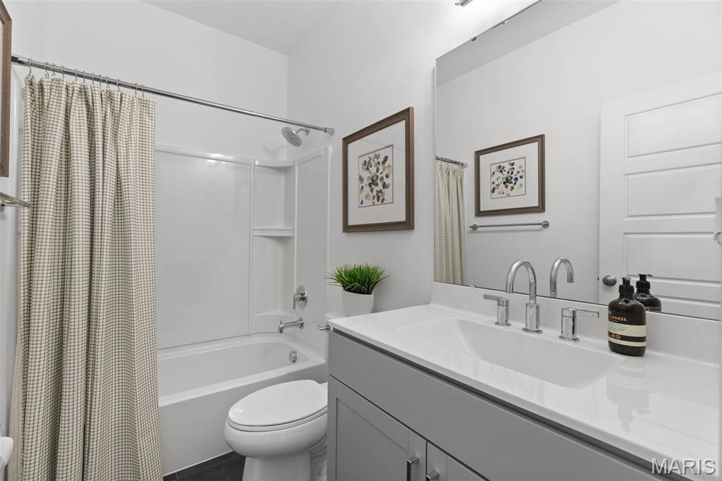 3300 White Pine Drive Property Photo 18