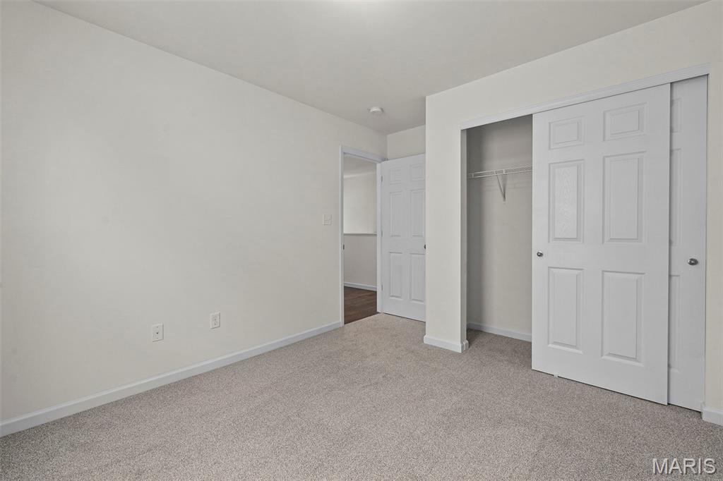 15 Shady Elm Court Property Photo 14