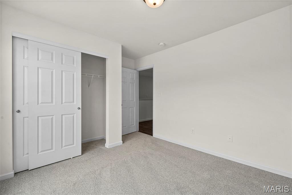 15 Shady Elm Court Property Photo 17