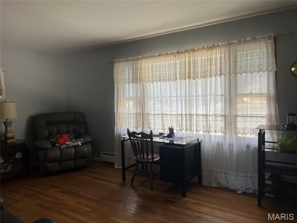111 N Mountain Street Property Photo 4