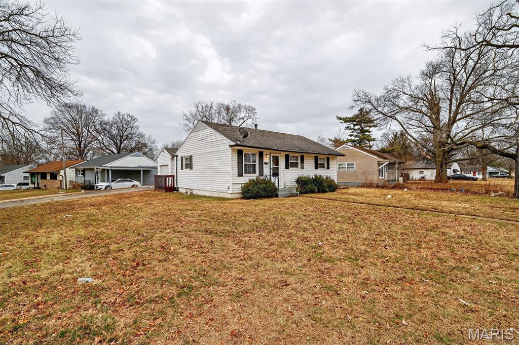 10518 Renfrew Drive Property Photo 4