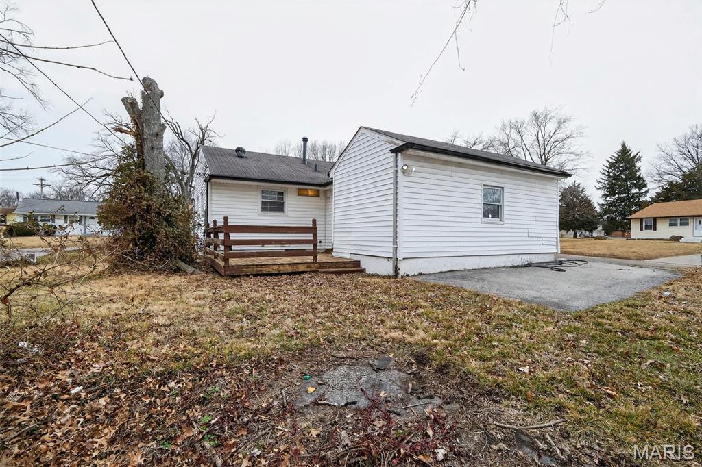 10518 Renfrew Drive Property Photo 21