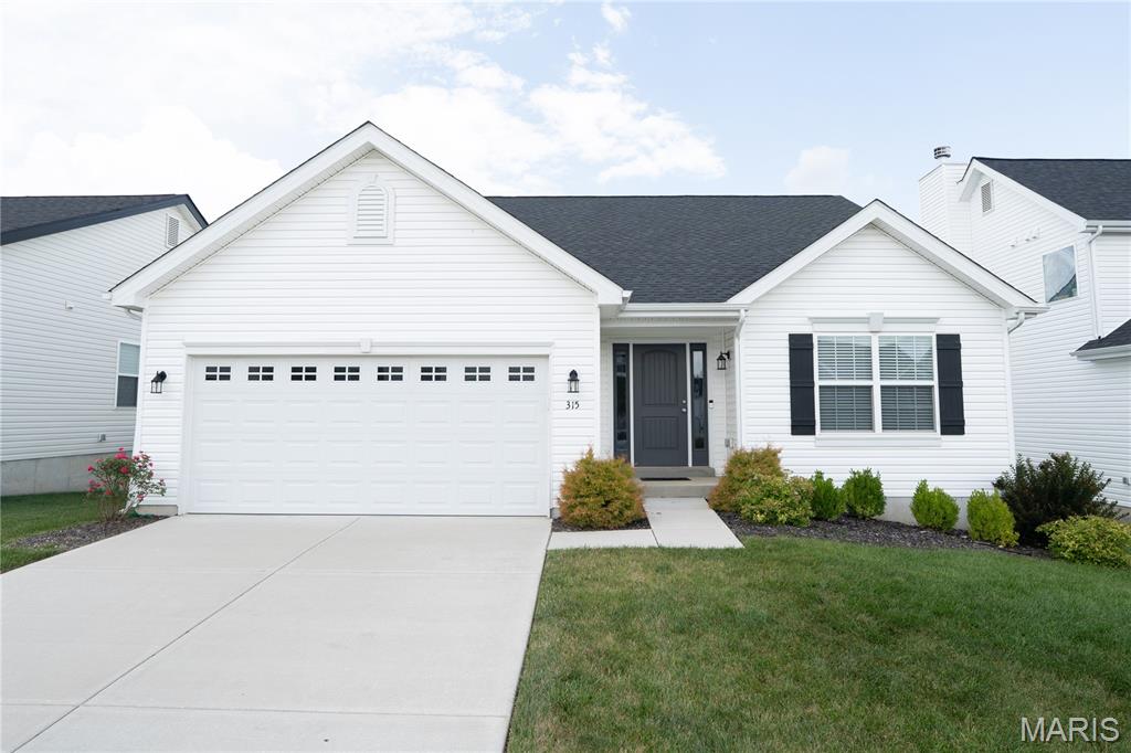 30 Panda Court Property Photo 1