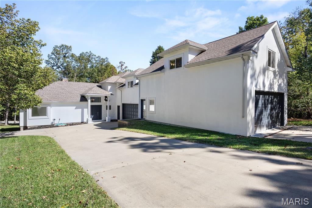 1416 Grand Point Boulevard Property Photo 1