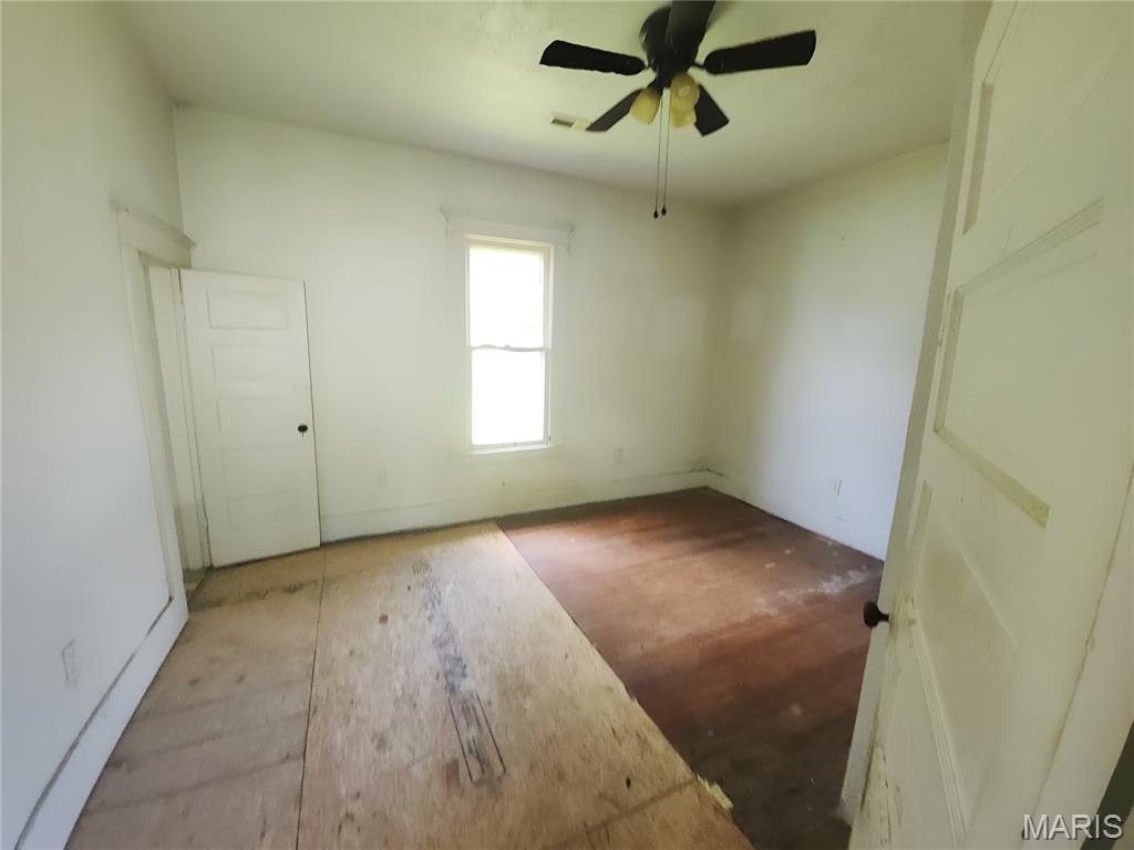 302 N 3rd Street Property Photo 8