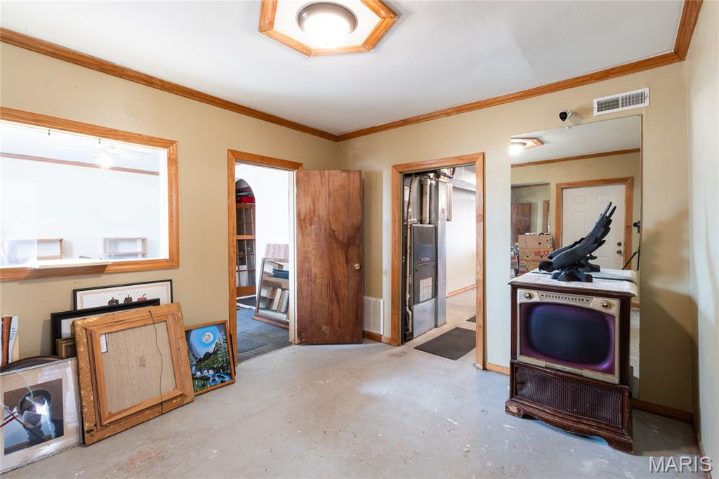 605 E Main Avenue Property Photo 14