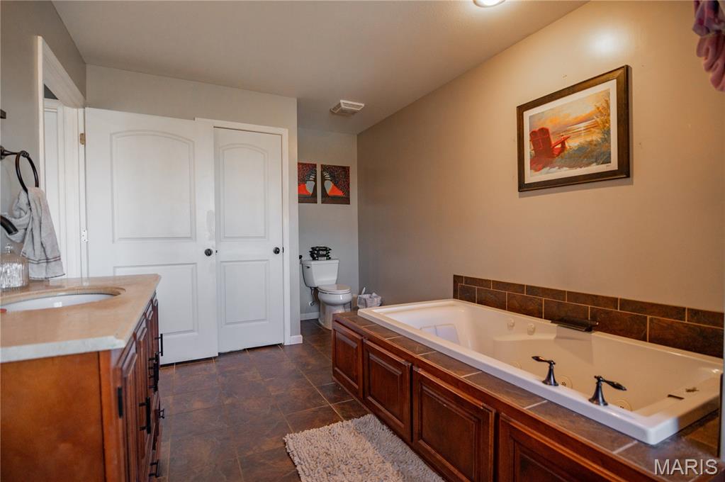 16501 County Road 420 Property Photo 23