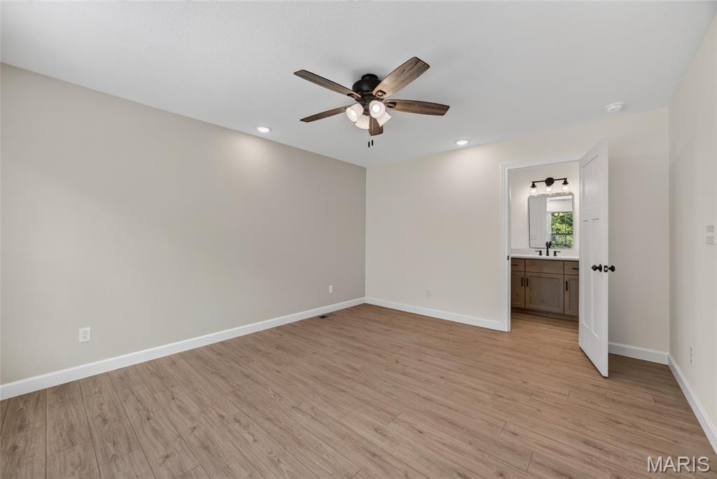 581 Russell Drive Property Photo 26