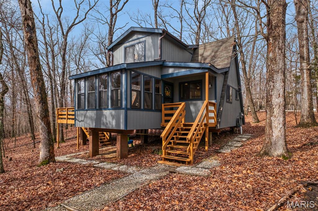1203 Whitetail Point Drive Property Photo 1