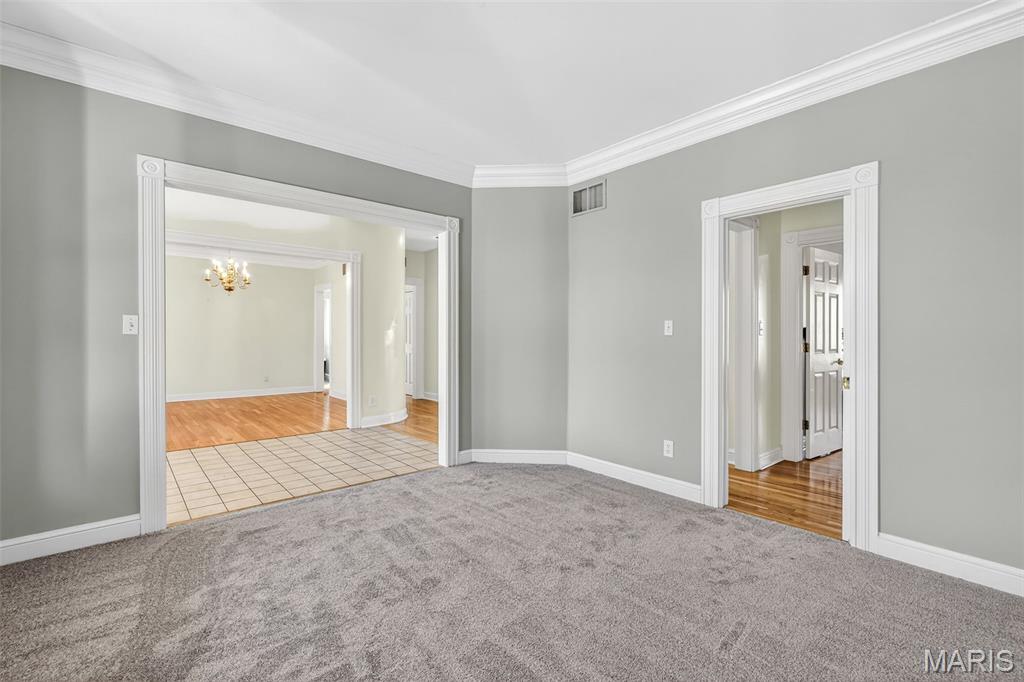 500 Stadium Drive Property Photo 18
