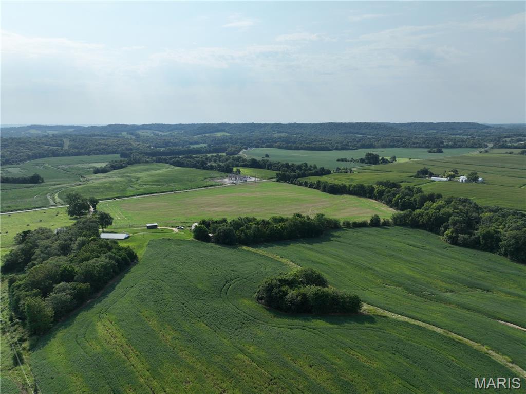 11742 Highway D Property Photo 10