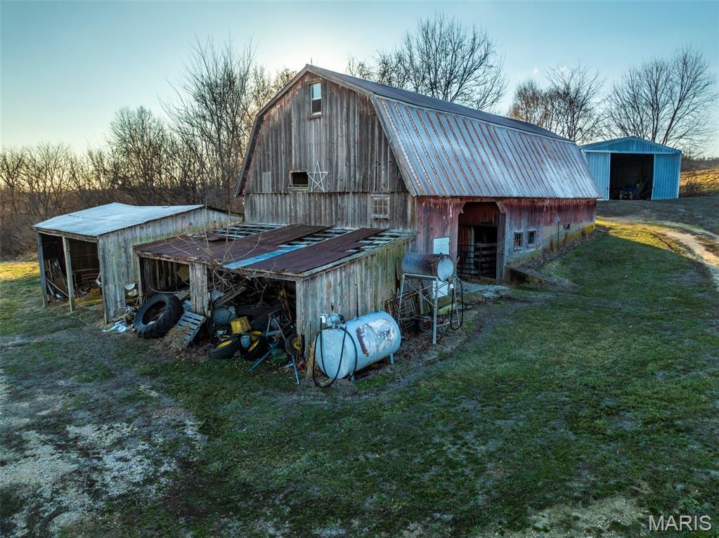 11742 Highway D Property Photo 20