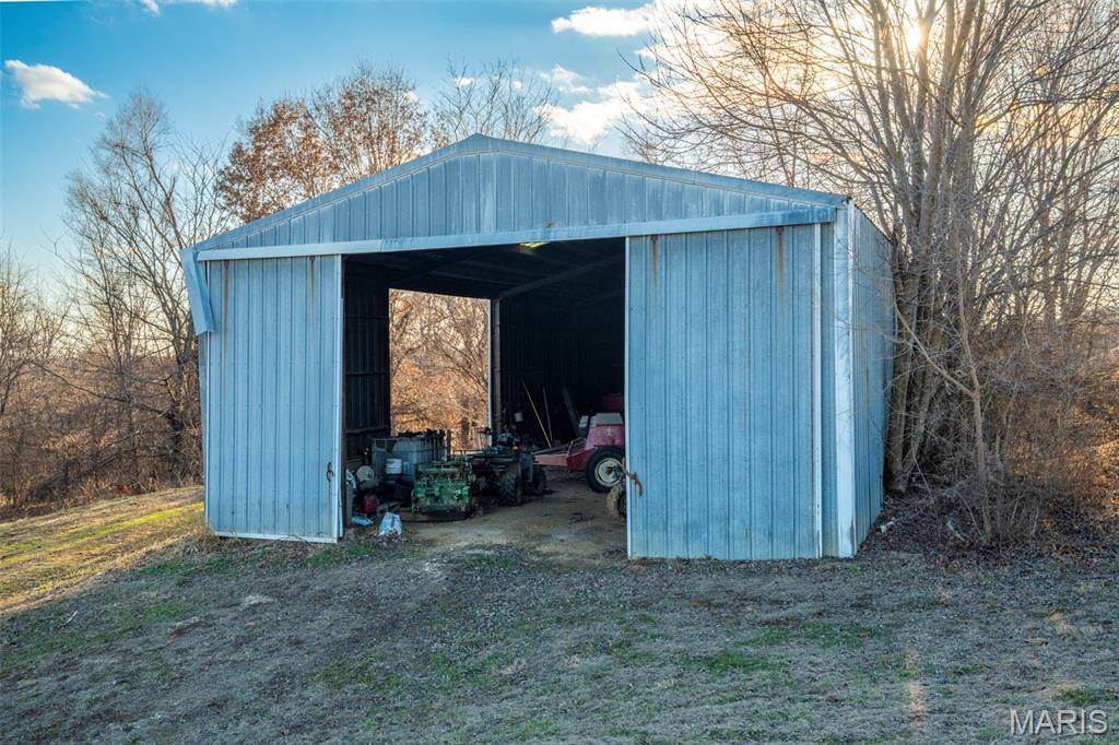 11742 Highway D Property Photo 31