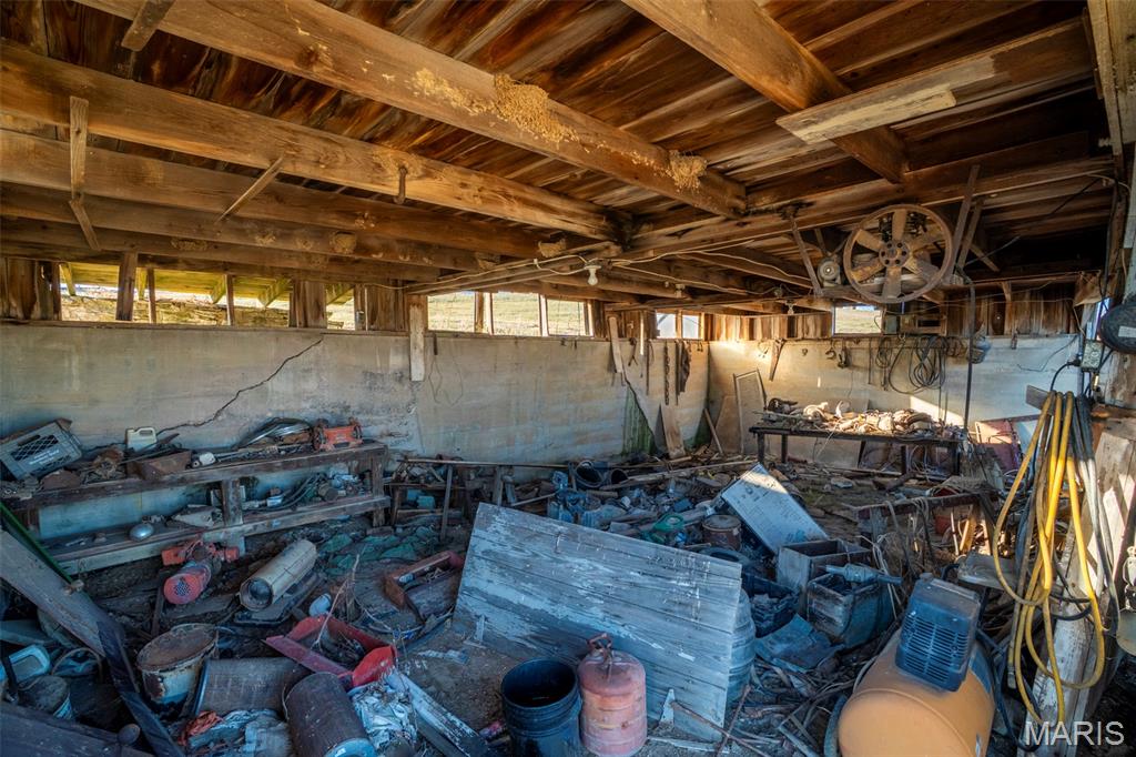 11742 Highway D Property Photo 43