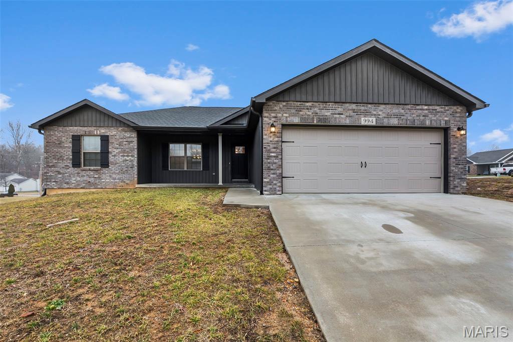 3828 Silverton Circle Property Photo 1