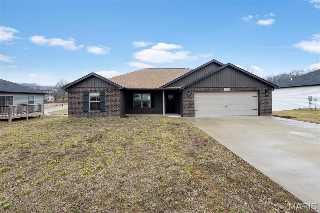 3828 Silverton Circle Property Photo 2