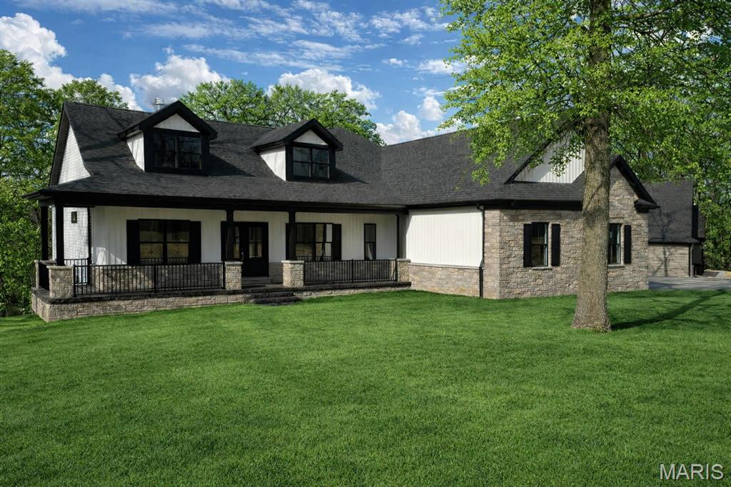 55 Lake Bend Drive Property Photo 2