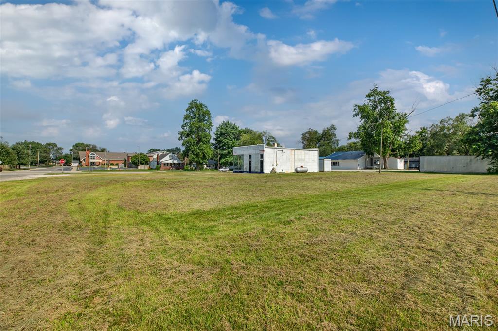 206 Washington Street Property Photo 8