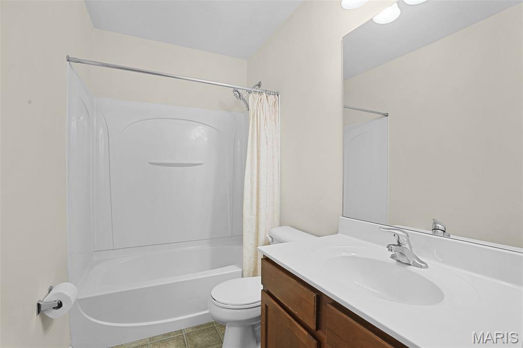301 Wild Oak Drive Property Photo 19