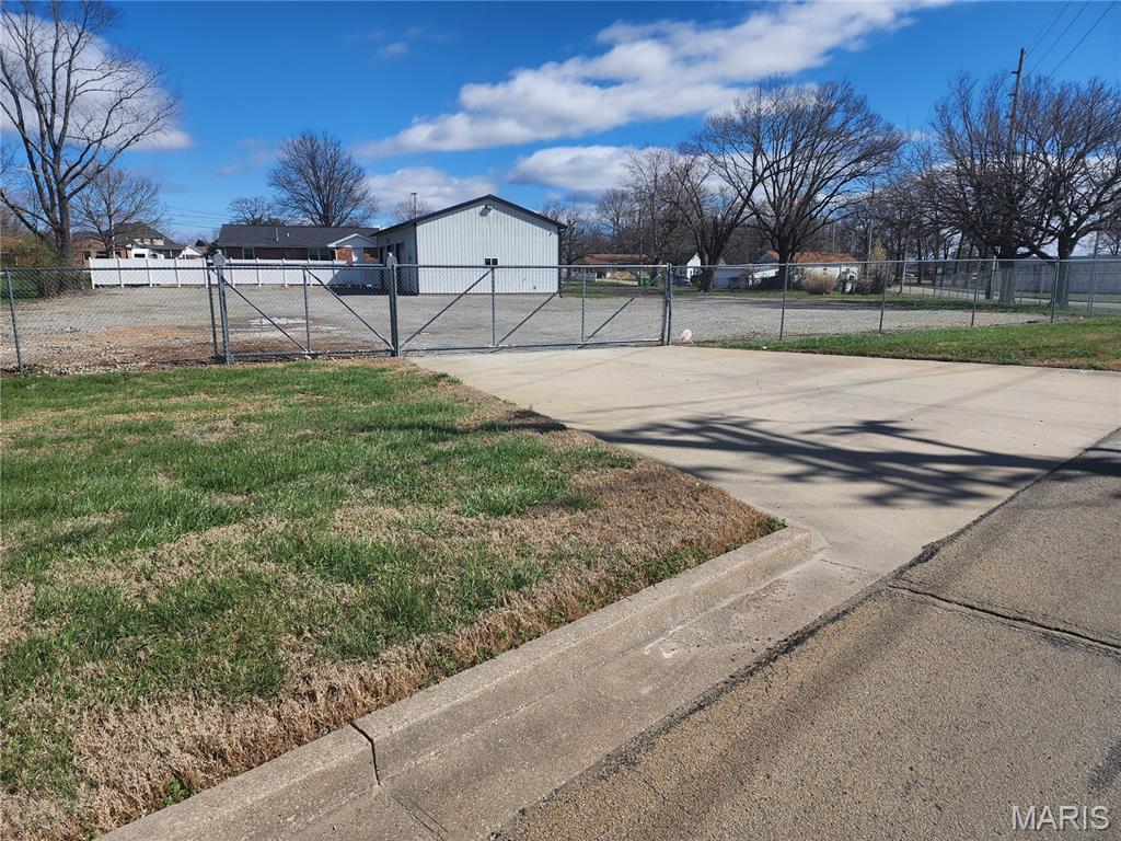 709 & 713 Janey Drive Property Photo 8