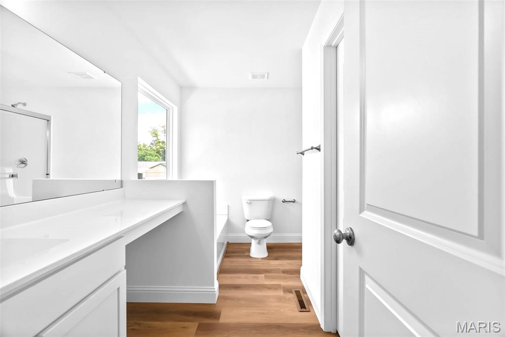 9551 Easy Street Property Photo 16