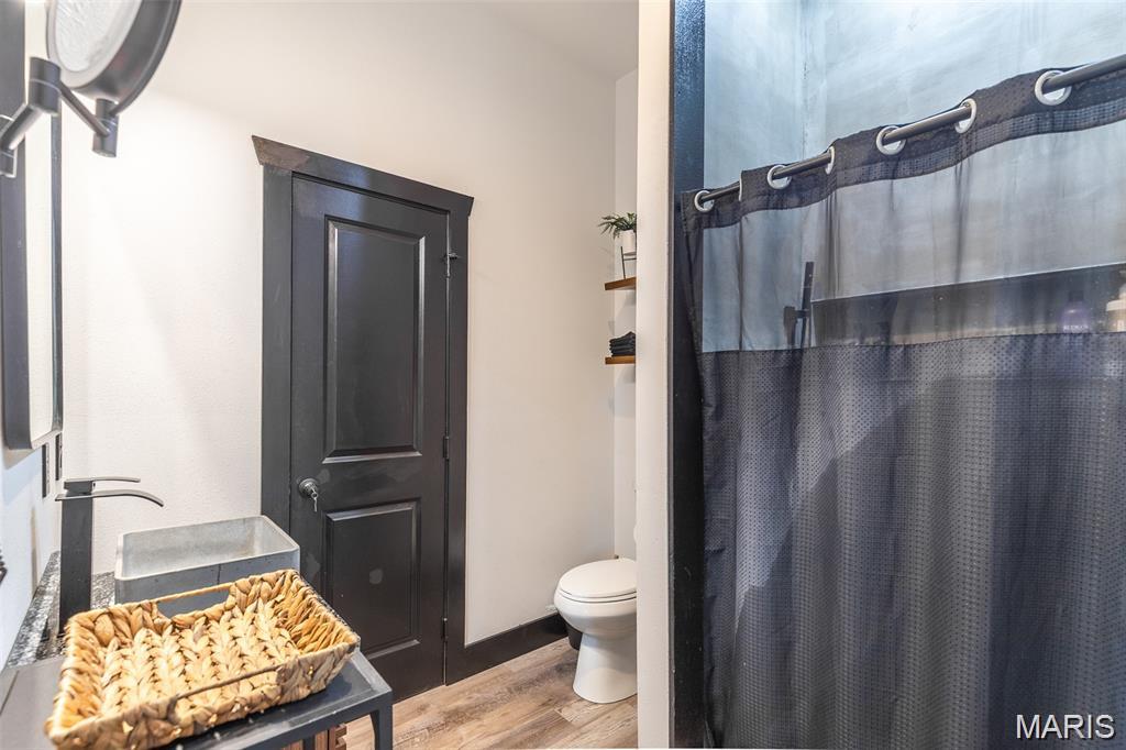 1300 River Valley Road Property Photo 13