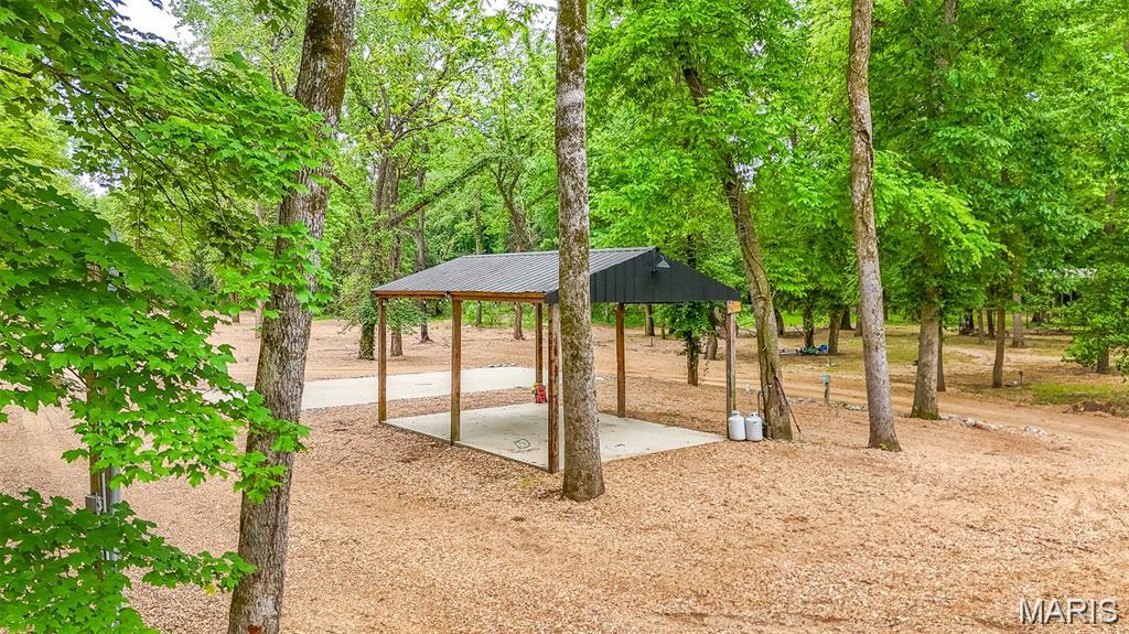 1300 River Valley Road Property Photo 24