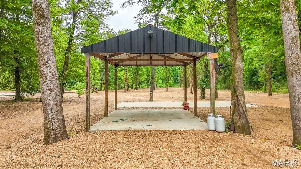 1300 River Valley Road Property Photo 26