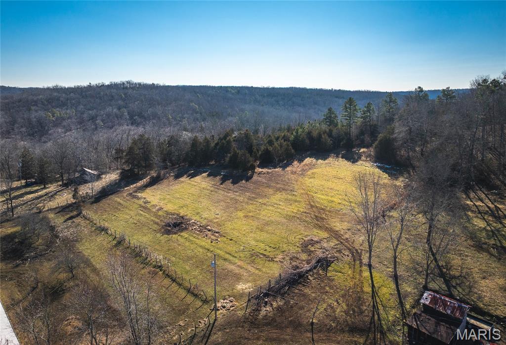 8765 Highway E Property Photo 3