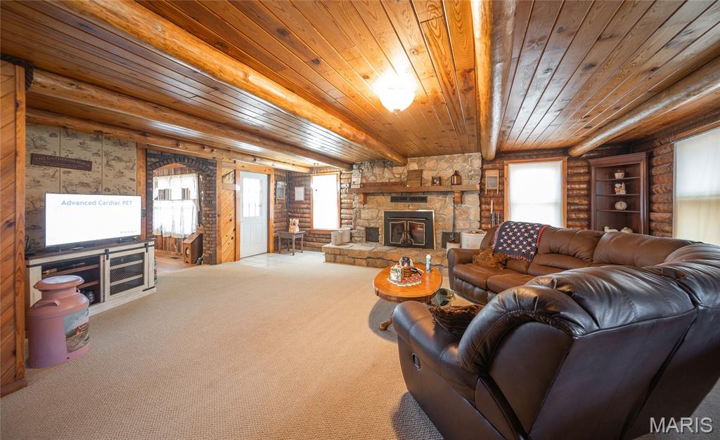 8765 Highway E Property Photo 17