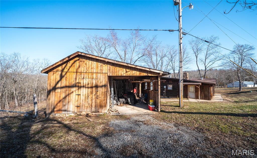 8765 Highway E Property Photo 38