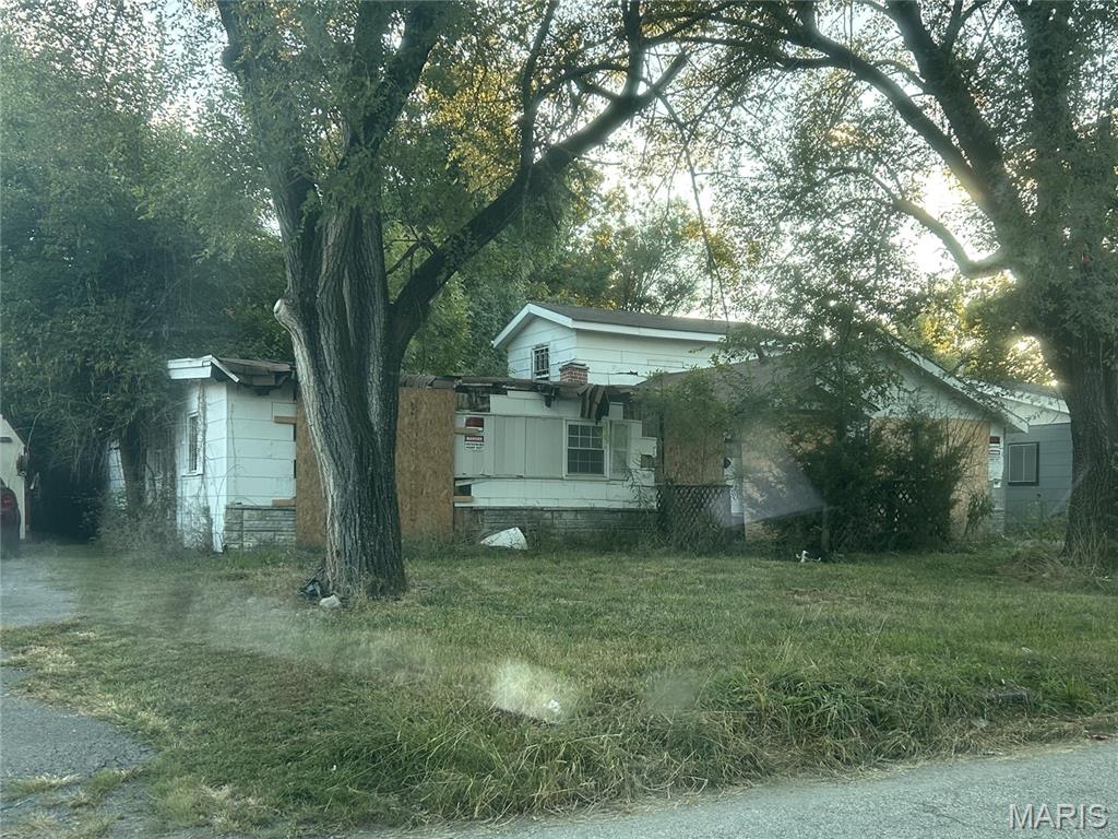 818 E 5th Street Property Photo 4