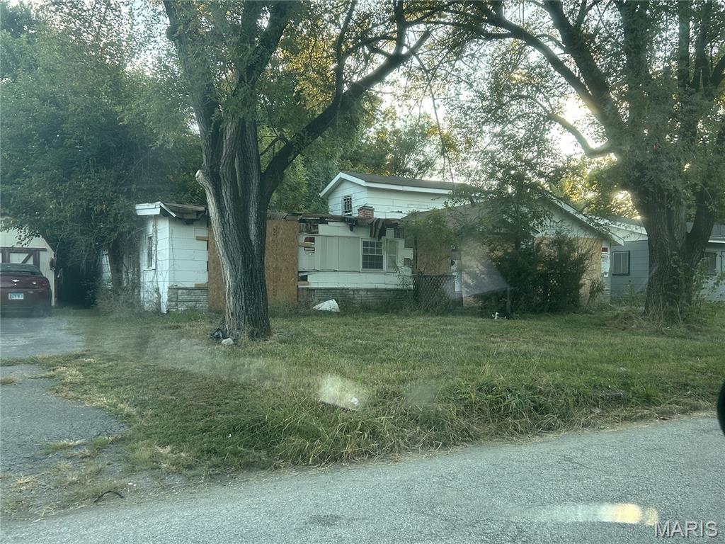 818 E 5th Street Property Photo 5