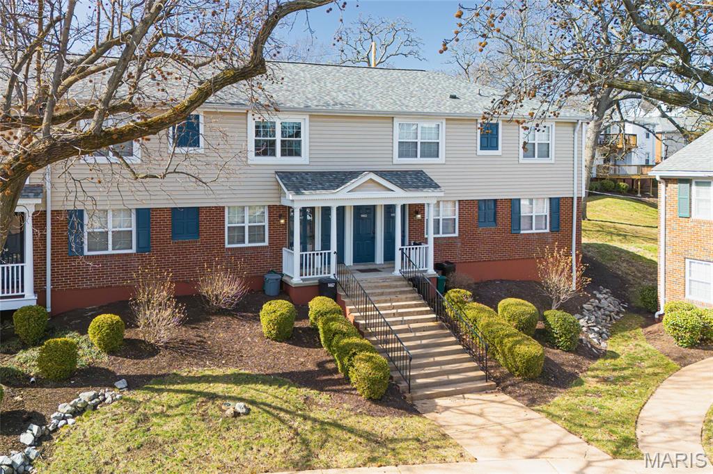 1465 Bobolink Place