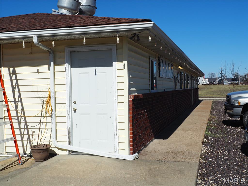1102-1108 W Highway 28 Property Photo 14