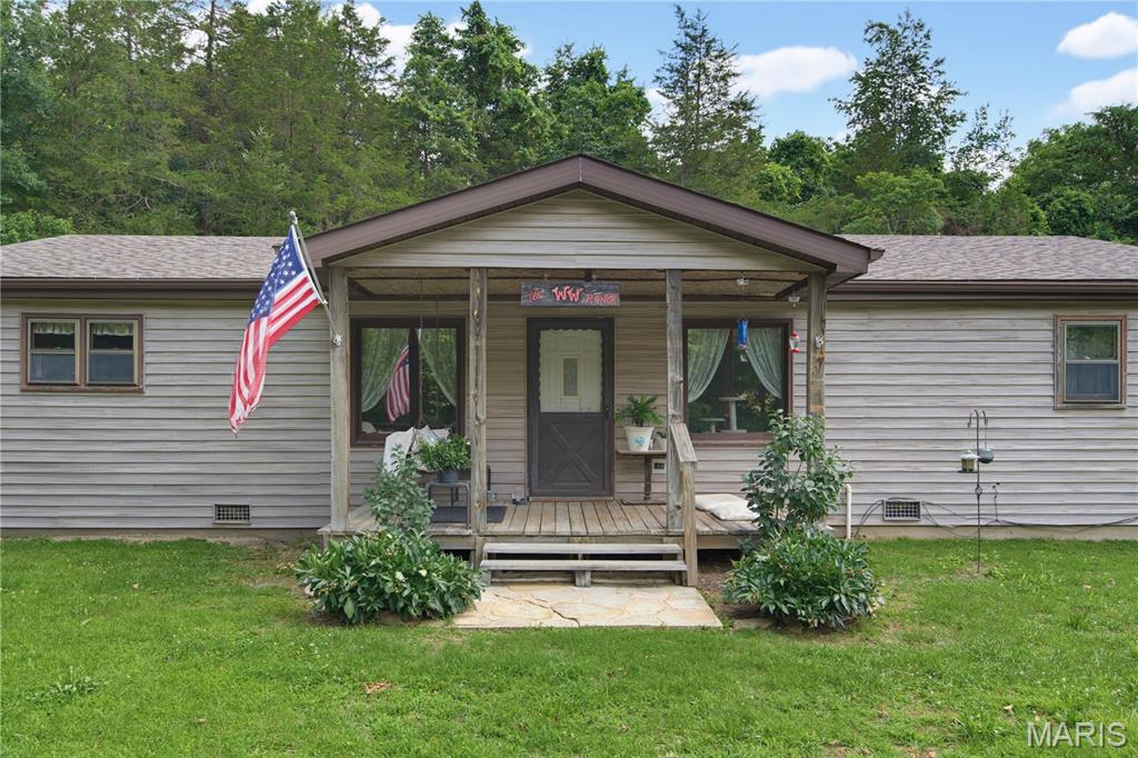 3559 Highway F Property Photo 1
