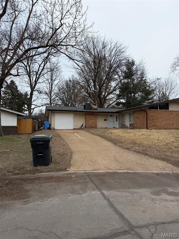 4 Milbrook Lane Property Photo 2