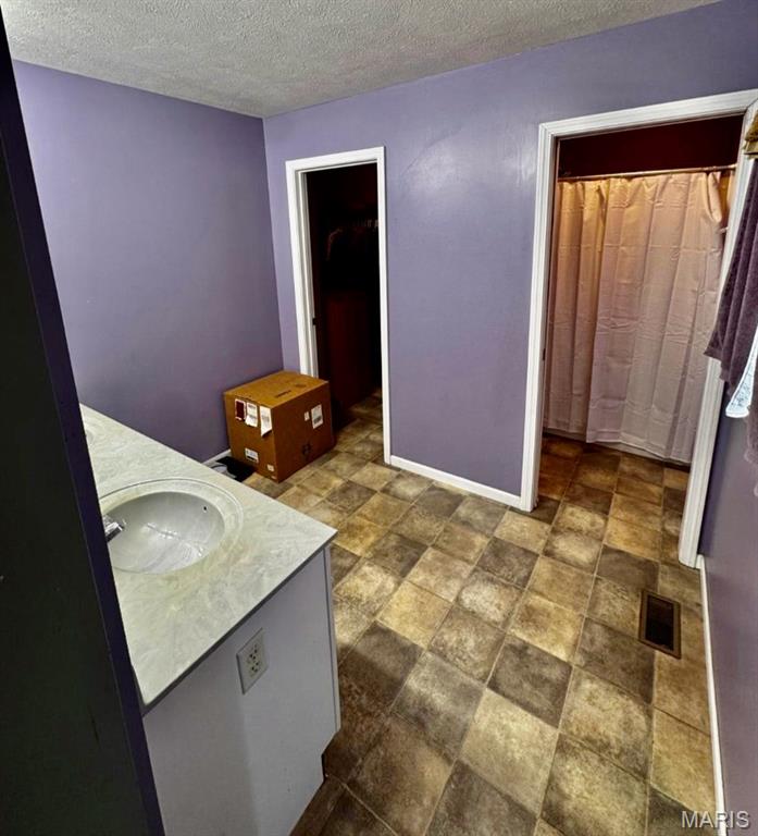 7 Denzel Drive Property Photo 28