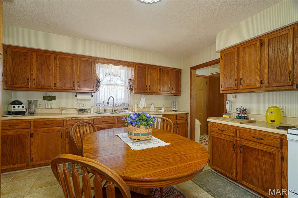 15799 County Road 7200 Property Photo 15
