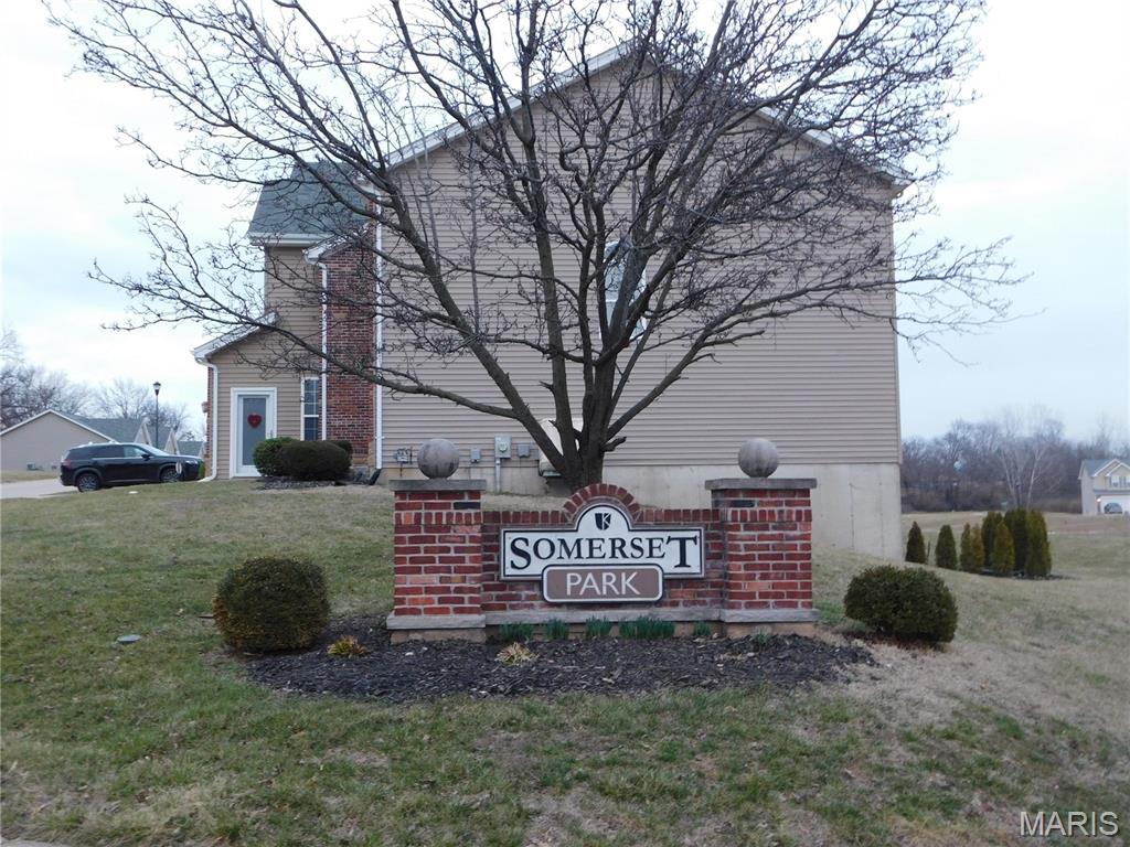 3145 Somerset Green Court Property Photo 3