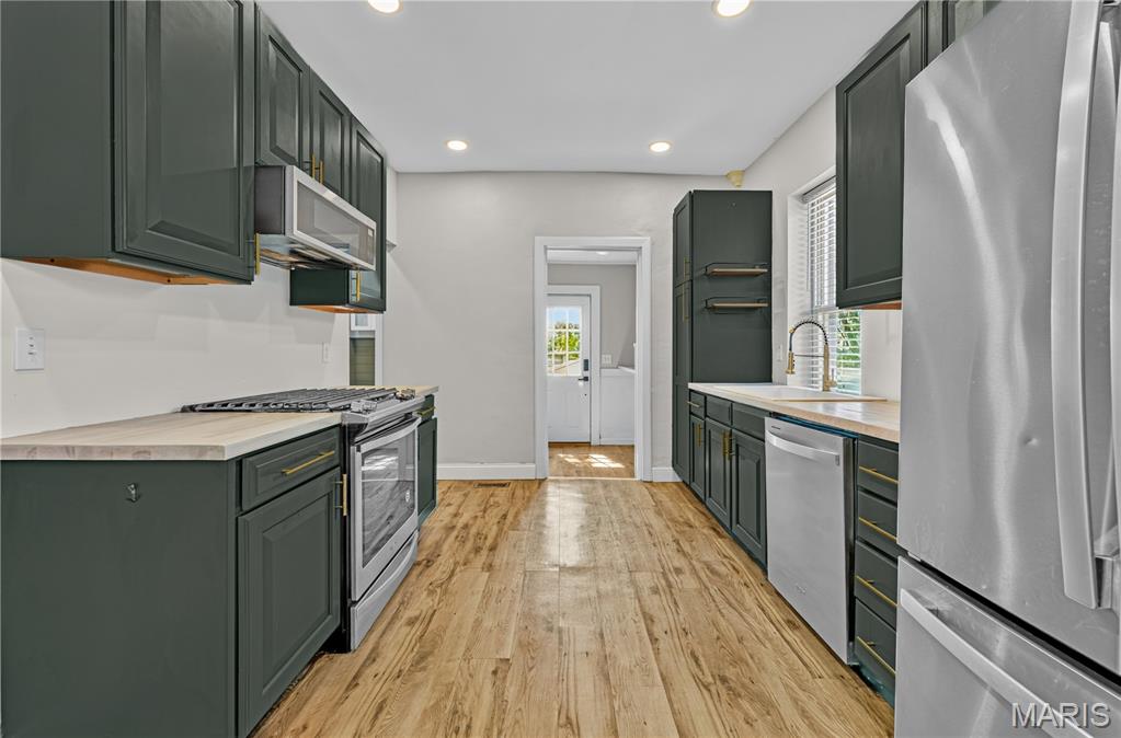 7432 Warner Avenue Property Photo 6