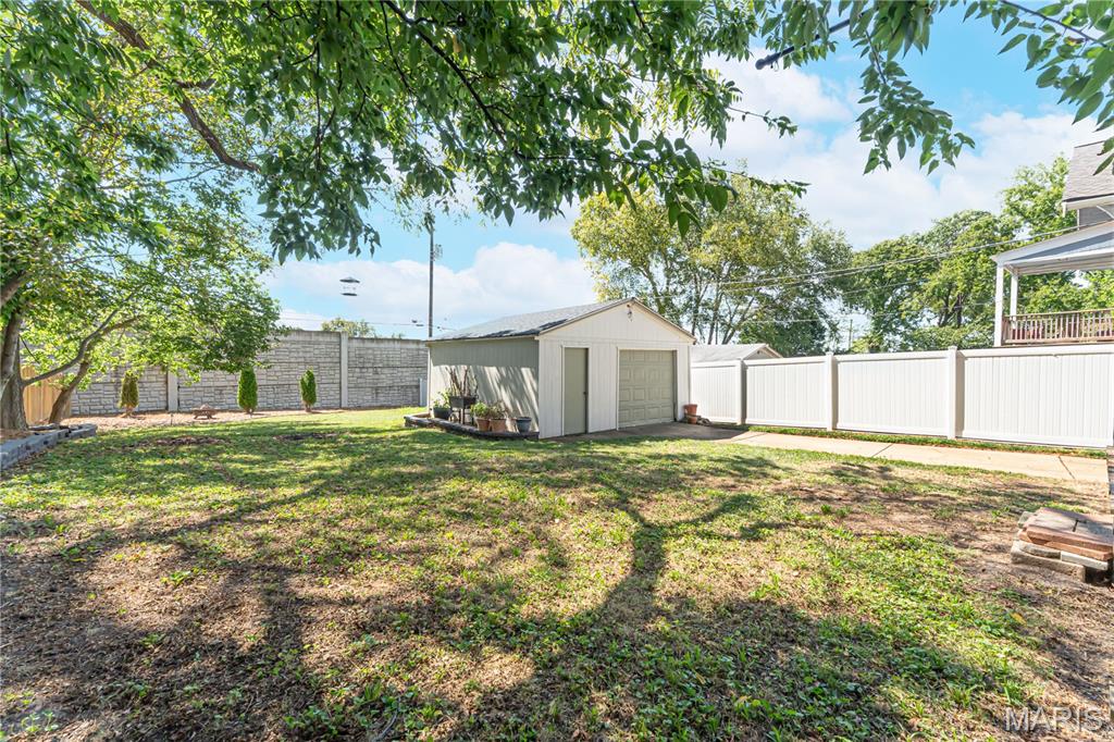 7432 Warner Avenue Property Photo 17