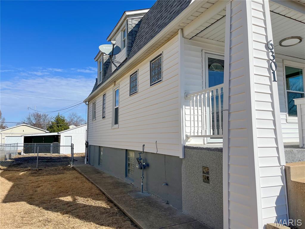 6301 Marquette Avenue Property Photo 3