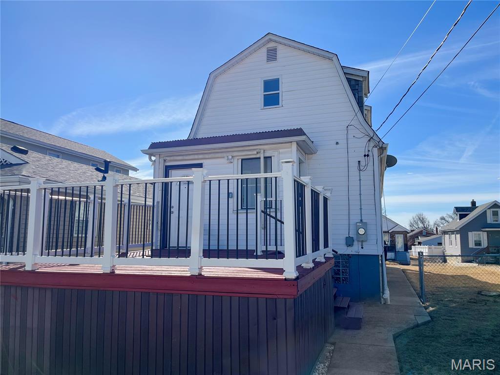 6301 Marquette Avenue Property Photo 5