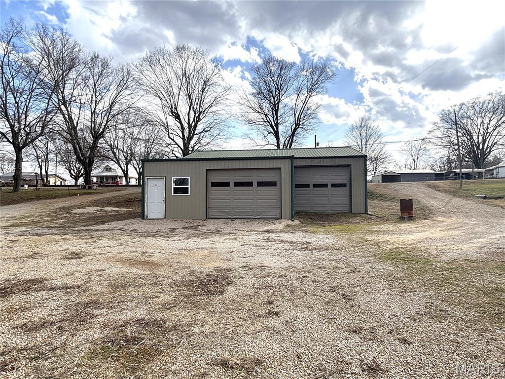 609 Wayne 312 Property Photo 2