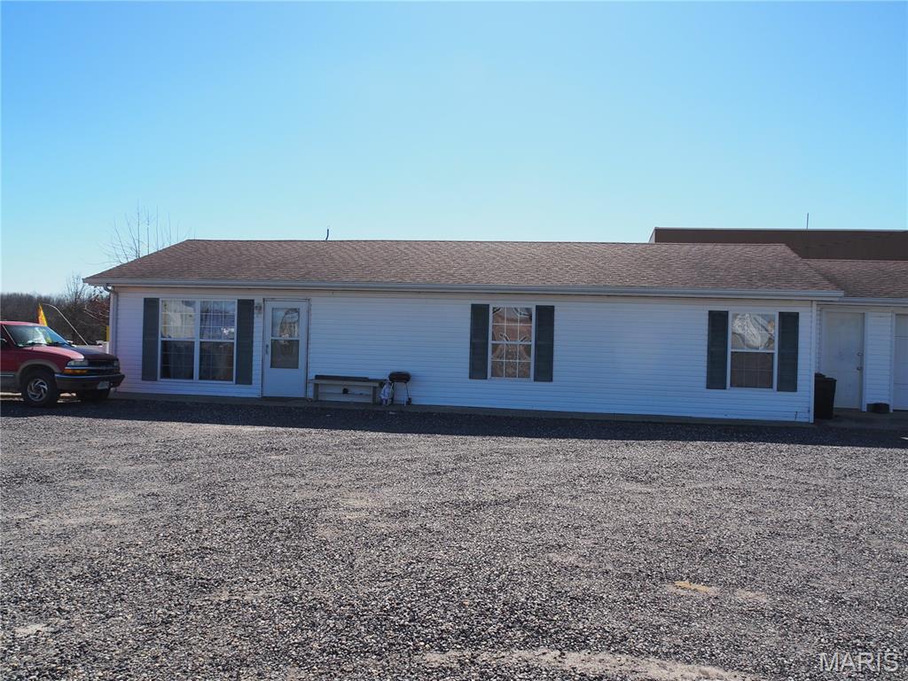 1102-1108 W Highway 28 Property Photo 10