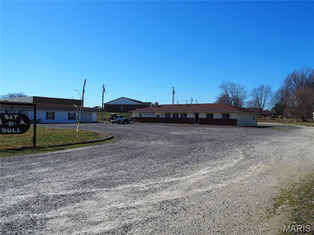 1102-1108 W Highway 28 Property Photo 14