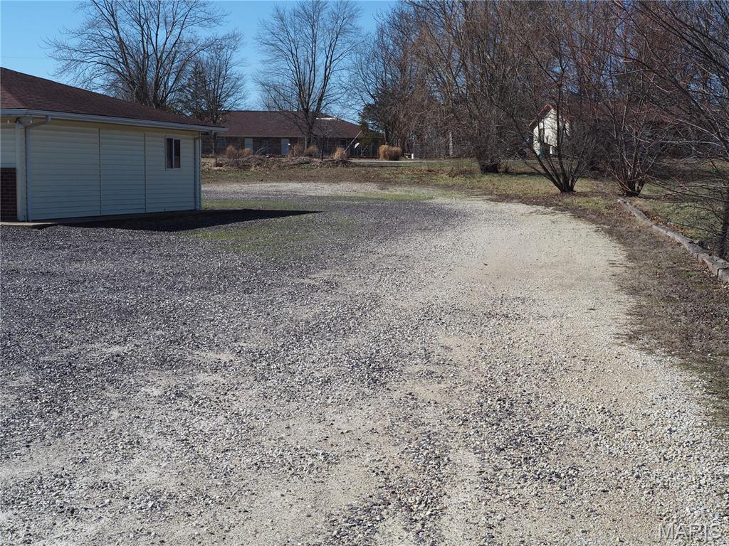 1102-1108 W Highway 28 Property Photo 15